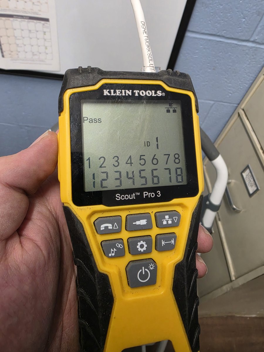 Klein Scout Pro 3 showing pass result